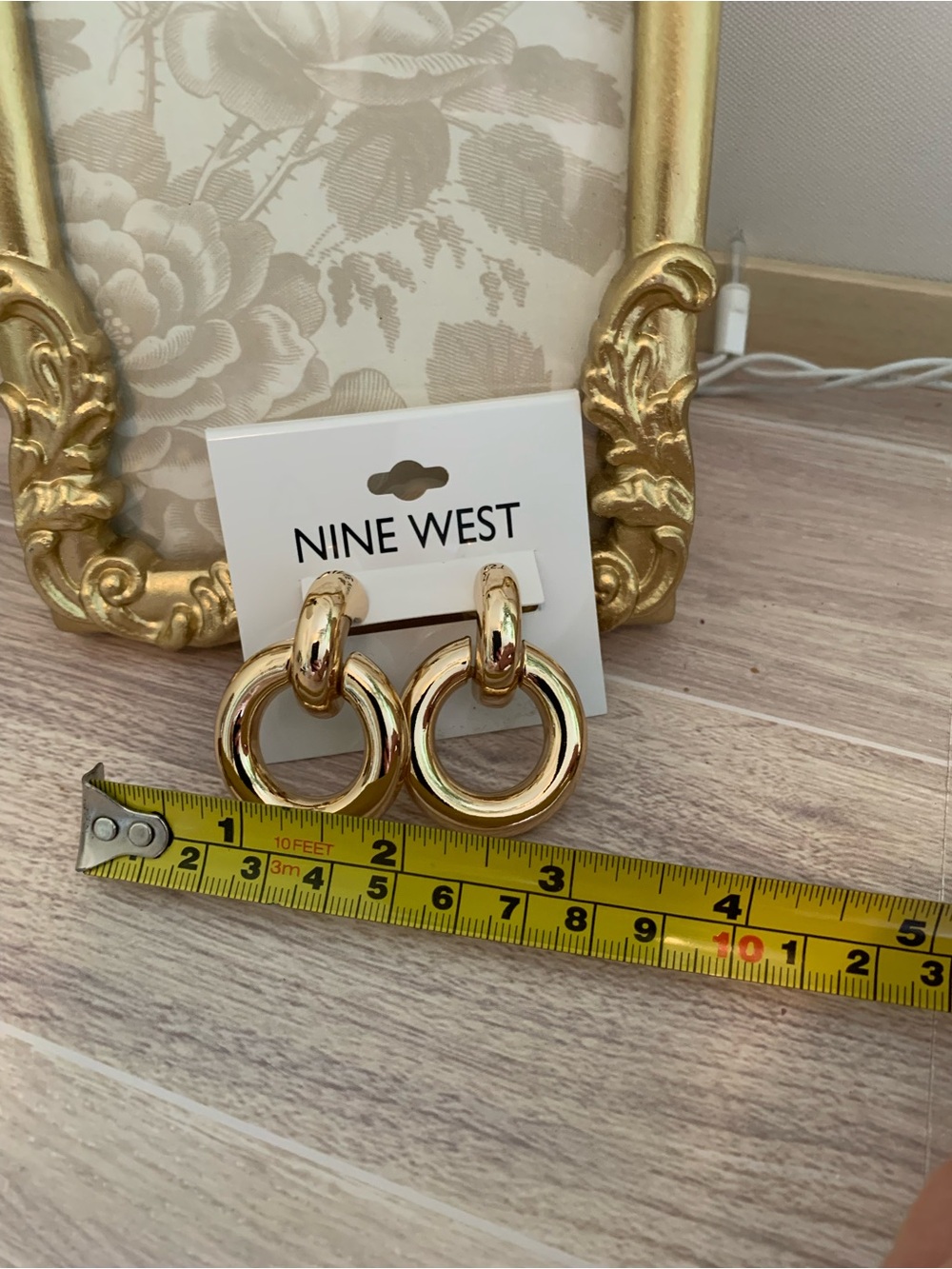 Nine West Shiny Gold Interlocking Hoop Earrings - Picture 3 of 4